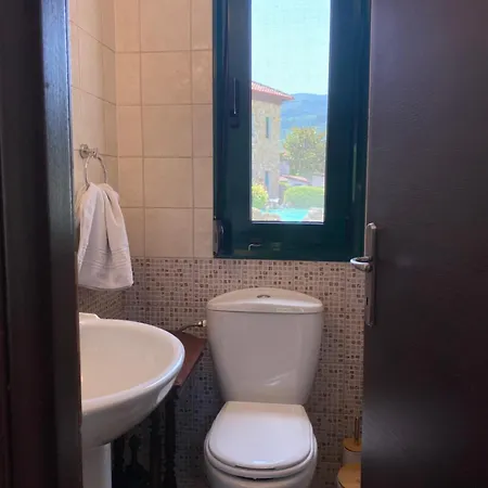 Olympus Theophilia בית נופש *