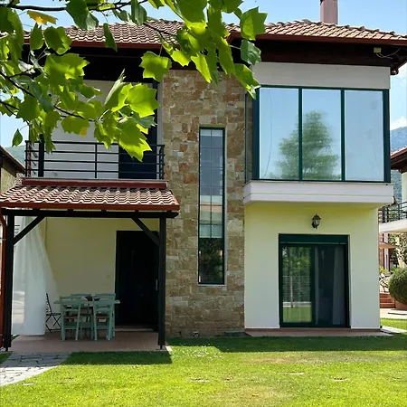 בית נופש Olympus Theophilia