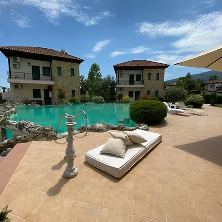 Olympus Theophilia בית נופש סקוטינה