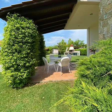 Olympus Theophilia בית נופש *