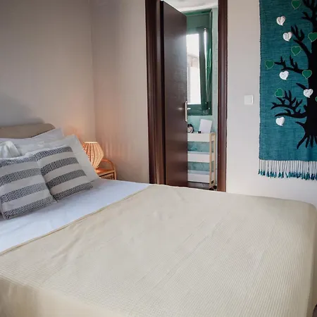 Olympus Theophilia בית נופש *